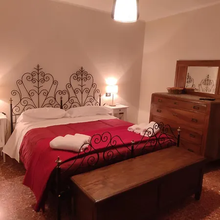 Nonna Gina Bed & Breakfast *